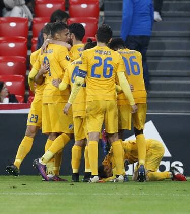 Apoel s player jubilate the second goal of the theam during the Euro League round of 32 first leg match between Athletic Club and Apoel at San Mames stadium in San Sebastian, Basque Country, Spain, 16 February 2017. ATHLETIC CLUB VS. APOEL !ACHTUNG: NUR REDAKTIONELLE NUTZUNG!  Copyright: xLuisxTejidox PVA001 20170216-636228836353340066