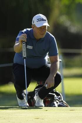 February 17th 2017, Lake Karrinyup Country Club, Perth, Western Australia, Australia; ISPS Handa World Super 6 Perth Golf Tournament Day 2; Mark Foster (ENG) lines up his putt on the first hole during day 2 xDavidxWoodleyx  ActionPlus11847068