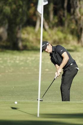 February 17th 2017, Lake Karrinyup Country Club, Perth, Western Australia, Australia; ISPS Handa World Super 6 Perth Golf Tournament Day 2; Pontus Widegren (SWE) putts on the second hole during his round on day 2 xDavidxWoodleyx  ActionPlus11847101
