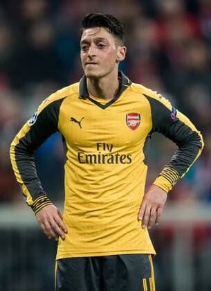 15. Februar 2017: Muenchen, Allianz Arena: Fussball UEFA Champions League, Achtelfinale: FC Bayern Muenchen - FC Arsenal London: Arsenals Mesut Oezil.