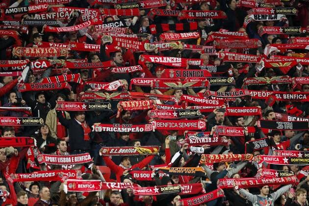 fans of SL Benficaduring the UEFA Champions League round of 16 match between SL Benfica and Borussia Dortmund on February 14, 2017 at Estádio da Luz in Lisbon, Portugal SL Benfica v Borussia Dortmund UEFA Champions League 2016 2017 xVIxxIVx 7137680