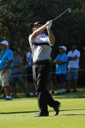 February 18th 2017, Lake Karrinyup Country Club, Perth, Western Australia, Australia; ISPS Handa World Super 6 Perth Golf Tournament Day 3 David Bransdon (AUS) plays an approach shot on the 18th fairway during his round of 72 on day 3 xDavidxWoodleyx  ActionPlus11847401