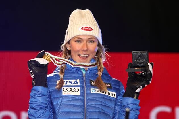 ALPINE SKIING - FIS Ski WC St. Moritz SANKT MORITZ,SWITZERLAND,18.FEB.17 - ALPINE SKIING - FIS Alpine World Ski Championships, slalom, ladies, award ceremony. Image shows Mikaela Shiffrin (USA). Keywords: medal. GEPAxpictures xMarioxKneisl
