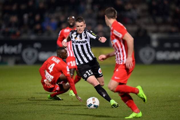 Pierrick Capelle (ang) FOOTBALL : Angers vs Nancy - Ligue 1 - 18 02 2017 AnthonyBIBARD FEP Panoramic 