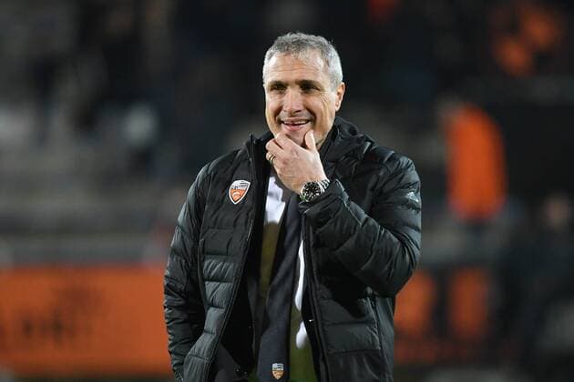Casoni Bernard - coach (FC Lorient) FOOTBALL : Lorient vs Nice - Ligue 1 - 18 02 2017 Panoramic 92 