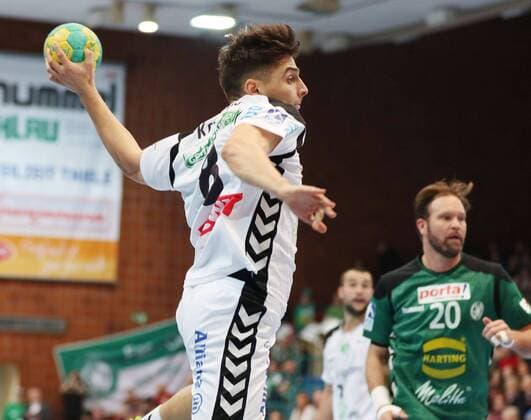 Lucas Krzikalla (SC DHfK Leipzig 8) von aussen, GWD Minden vs SC DHfK Leipzig, Handball, 1. Bundesliga, 19.02.2017, Minden Copyright: xStrohdiekx Eibner-Pressefotox EP_jsk