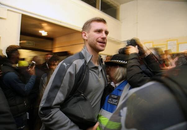 Arsenal s Per Mertesacker arrives during the FA Cup Fifth Round match at the Borough Sports Ground Stadium, London. Picture date: February 20th, 2017.Pic credit should read: David Klein Sportimage EDITORIAL USE ONLY. No use with unauthorised audio, video, data, fixture lists, club league logos or live services. Online in-match use limited to 120 images, no video emulation. No use in betting, games or single club league player publications.