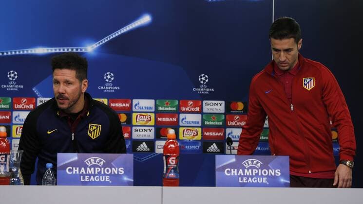 Atletico Madrid training session in Leverkusen before Campions League match. In this picture, Simeone and Gabi at press conference PK Pressekonferenz xPabloxGarciax 