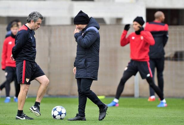 Fußball, CL, FC Sevilla Training FC Sevilla training session. In this picture, Sampaoli. xKikoxHurtadox 