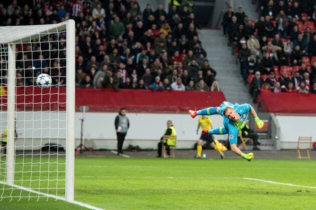 Torwart Bernd Leno (Bayer 04 Leverkusen 1) geschlagen beim Tor von Saul Niguez (Atletico Madrid 8 - nicht im Bild) beim Championsleague Spiel zwischen Bayer 04 Leverkusen und Atletico Madrid am 21.02.2017, Leverkusen Copyright: xSchuelerx xEibnerx-xPressefotox EP_JSE