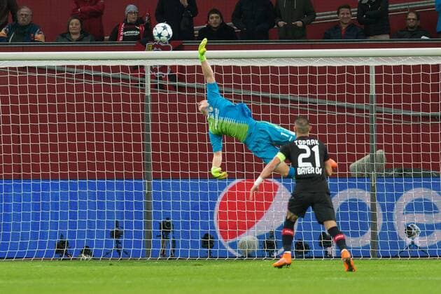 Leverkusen, Germany 21.02.2017, UEFA Champions League - 2016 17 Season, Bayer 04 Leverkusen - Club Atletico de Madrid, TOR zum 0:1 durch Saul Niguez (Atletico Madrid) ( DeFodi001