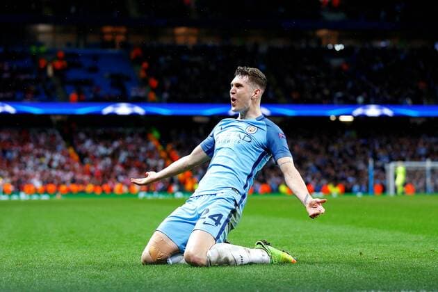 Bilder des Tages - SPORT February 21st 2017, Etihad Stadium, Manchester, Lancashire, England; UEFA Champions League 1st Leg round of 16, Manchester City versus AS Monaco; John Stones of Manchester City celebrates scoring his teams fourth goal (4-3) xPaulxKeevilx  ActionPlus11849051