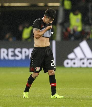 Charles Aranguiz (Bayer 04 Leverkusen) shows his disappointment during the Championsleague match between Bayer 04 Leverkusen and Atletico Madrid, Bayarena in Leverkusen on February 21., 2017. Bayer 04 Leverkusen vs. Atletico Madrid im Achtelfinale der Champions League der Saison 2016 2017 am 21. Februar 2017.