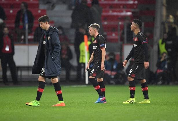 21.02.2017, Fussball, UEFA Champions League, Saison 2016 2017, Achtelfinale, Bayer 04 Leverkusen - Atletico Madrid, v.li., Kai Havertz (Bayer 04 Leverkusen), Kevin Kampl (Bayer 04 Leverkusen), Benjamin Henrichs (Bayer 04 Leverkusen)