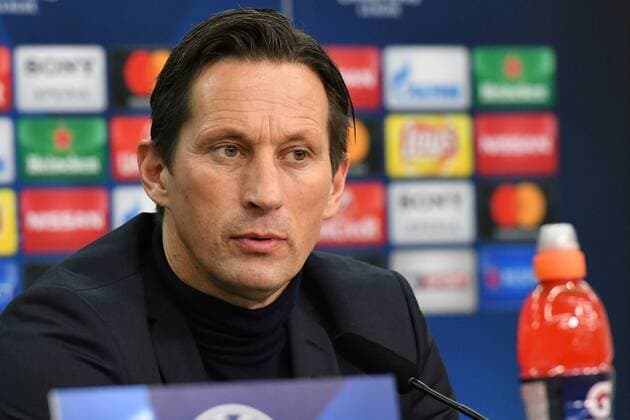 GER, Bayer 04 Leverkusen (GER) vs. Atletico Madrid (ESP) 21.02.2017, BayArena, Leverkusen, Championsleaque Achtelfinale, GER, Bayer 04 Leverkusen (GER) vs. Atletico Madrid (ESP) im Bild: Pressekonferenz nach Ende des Spiels Roger Schmidt (Trainer Leverkusen), traurig mit klarer Analyse Foto © nordphoto Meuter nordphotox xMeuter