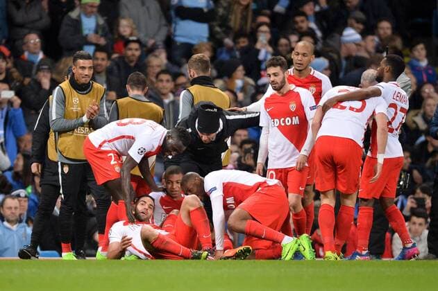 09 RADAMEL FALCAO (mon) - 29 Kylian Mbappe Lottin (mon) - 23 BENJAMIN MENDY (mon) - 07 Nabil Dirar (mon) - 10 BERNARDO SILVA (mon) - 02 FABINHO (mon) - Jubel FOOTBALL : Manchester City vs Monaco - Champions League - 21 02 2017 AnthonyBIBARD FEP 