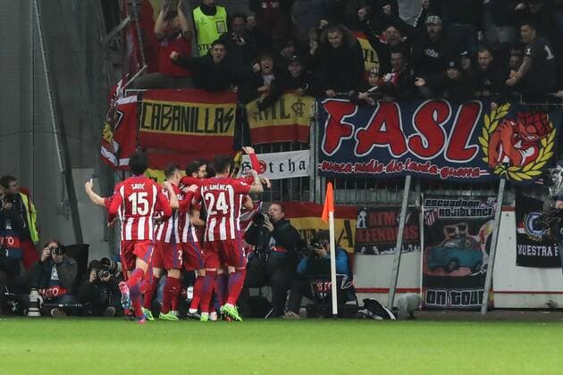 (170222) -- LEVERKUSEN, Feb. 22, 2017 -- Atletico Madrid s players celebrate scoring during the first leg match of Round of 16 of European Champions League between Bayer 04 Leverkusen and Atletico Madrid in Leverkusen, Germany, on Feb. 21, 2017. Leverkusen lost 2-4. ) (SP)GERMANY-LEVERKUSEN-SOCCER-UEFA-UCL-LEVERKUSEN VS ATLETICO MADRID ShanxYuqi 