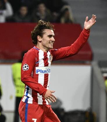 21.2.2017 BayArena Leverkusen, Fussball Champions League Saison 2016 17 Achtefinale Hinspiel, Bayer 04 Leverkusen vs. Atletico Madrid --- Antoine Griezmann (Atletico) jubelt