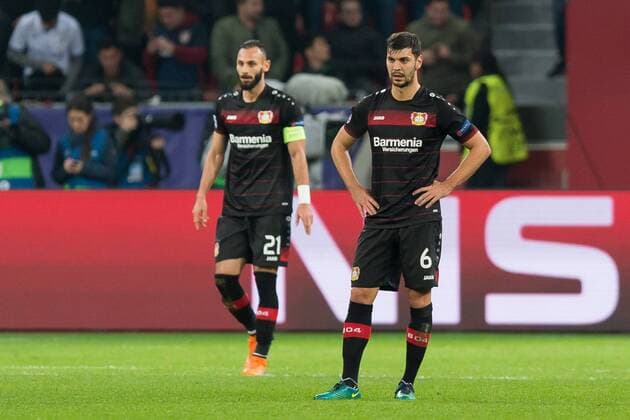 Leverkusen, Germany 21.02.2017, UEFA Champions League - 2016 17 Season, Bayer 04 Leverkusen - Club Atletico de Madrid, Oemer Toprak (B04) und Aleksandar Dragovic (B04) nach dem gegentreffer zum 0:2 ( DeFodi001