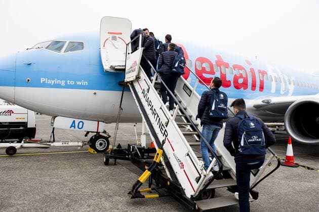 Illustration picture taken during the departure in Oostende airport of Belgian soccer team KAA Gent, Wednesday 22 February 2017. Tomorrow, Gent is playing 1 16 finals return leg game of the Europa League competition against British team Tottenham. First leg result was 1-0 in Gent. JASPERxJACOBS  x05051885x