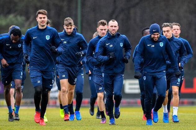 Genk s Jose Naranjo, Genk s Tino-Sven Susic, Genk s Bryan Heynen, Genk s Thomas Buffel, Genk s Alejandro Pozuelo and Genk s Leandro Trossard pictured during a training session of Belgian soccer team RC Genk, Wednesday 22 February 2017, in Genk. Tomorrow Genk is playing 1 16 finales return leg game of the Europa League competition against Romanian Club Astra Giurgiu. First leg result was 2-2. LUCxCLAESSEN  x05051930x
