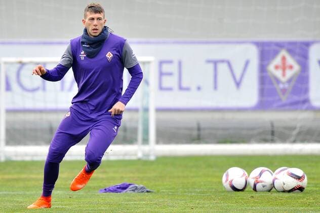 Italy: ACF Fiorentina training session A.c.f. Fiorentina s Federico Bernardeschi during the training session at the Team s Sports Centre on the eve of the UEFA Europa League Round of 32 - 2nd leg soccer match against Borussia Mönchengladbach.  GiacomoxMorinix xPacificxPress