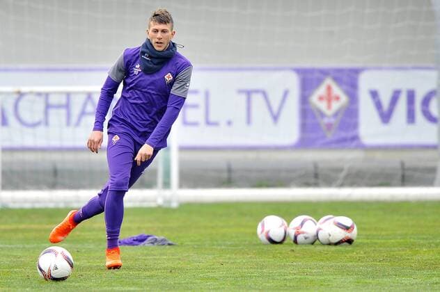 Italy: ACF Fiorentina training session A.c.f. Fiorentina s Federico Bernardeschi during the training session at the Team s Sports Centre on the eve of the UEFA Europa League Round of 32 - 2nd leg soccer match against Borussia Mönchengladbach.  GiacomoxMorinix xPacificxPress
