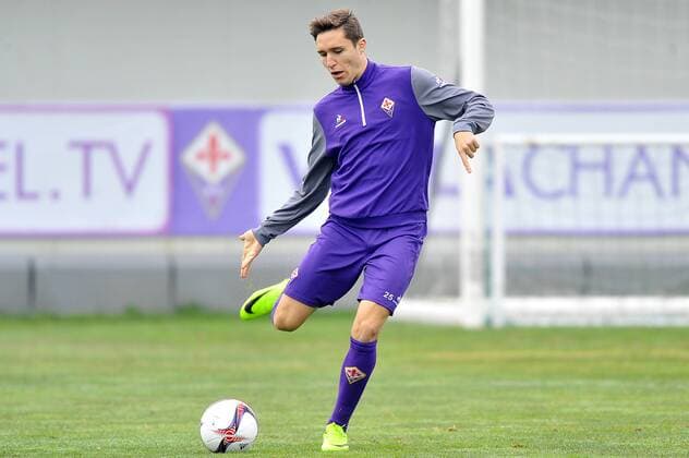 Italy: ACF Fiorentina training session A.c.f. Fiorentina s Federico Chiesa during the training session at the Team s Sports Centre on the eve of the UEFA Europa League Round of 32 - 2nd leg soccer match against Borussia Mönchengladbach.  GiacomoxMorinix xPacificxPress
