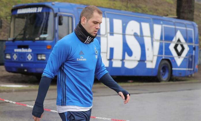 Bilder des Tages - SPORT HSV-Training 22.02.2017 1. Fussball Bundesliga Saison 2016-2017 HSV-Training 22.02.2017 am Volksparkstadion Pierre-Michel Lasogga (Hamburger SV)