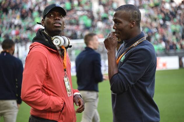 Fußball, EL, Pogba-Brüder vor Manchester United - AS St. Etienne Florentin Pogba (saint etienne) and Paul Pogba Manchester United ManU FOOTBALL : AS Saint Etienne vs Manchester United - Europa League - 1 16 final - 22 02 2017 FredericChambert Panoramic 