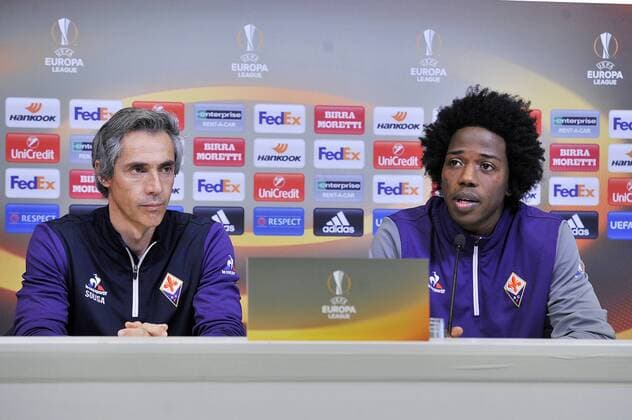 Italy: ACF Fiorentina press conference PK Pressekonferenz A.c.f. Fiorentina s head coach Paulo Sousa (L) and Carlos Sanchez (R) during the press conference at the Artemio Franchi Stadium on the eve of the UEFA Europa League Round of 32 - 2nd leg soccer match against Borussia Mönchengladbach.  GiacomoxMorinix xPacificxPress