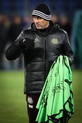Anderlecht s head coach Rene Weiler gestures during a training session of Belgian soccer team RSC Anderlecht in Saint-Petersburg, Russia, Wednesday 22 February 2017. Tomorrow Anderlecht is playing 1 16 finales return leg game of the Europa League competition against Russian team FC Zenit. Anderlecht won 2-0 the first leg. VIRGINIExLEFOUR  x05052493x
