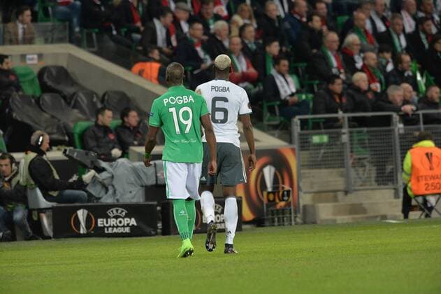 Fußball, EL, AS St. Etienne - Manchester United, Pogba-Brüder Florentin Pogba (saint etienne) vs Paul Pogba Manchester United ManU FOOTBALL : AS Saint Etienne vs Manchester United - Europa League - 1 16e de finale - 22 02 2017 FredericChambert Panoramic 