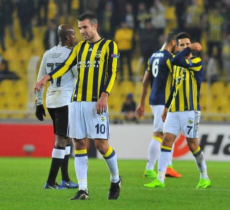 Fußball, EL, Fenerbahce Istanbul - FK Krasnodar Fenerbahce s Robin Van Persie during Fenerbahce - Krasnodar UEFA European League game at Istanbul Ulker Stadium  15634234
