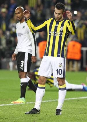 Fußball, EL, Fenerbahce Istanbul - FK Krasnodar UEFA Europa League match between Fenerbahce and Krasnador at Ulker Stadium in Istanbul , Turkey on February 22, 2017. final score : Fenerbahce 1 - Krasnador 1 Pictured: Robin van Persie of Fenerbahce. 