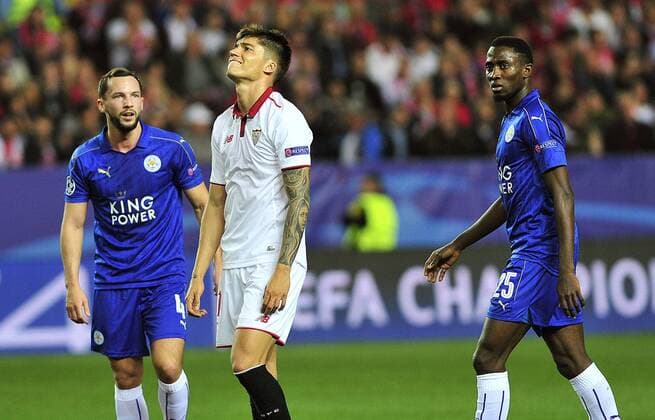 Fußball, CL, FC Sevilla - Leicester City Correa decepcionado. Champions League match between Sevilla FC and Leicester City. In this picture, Correa dejected. xKikoxHurtadox 