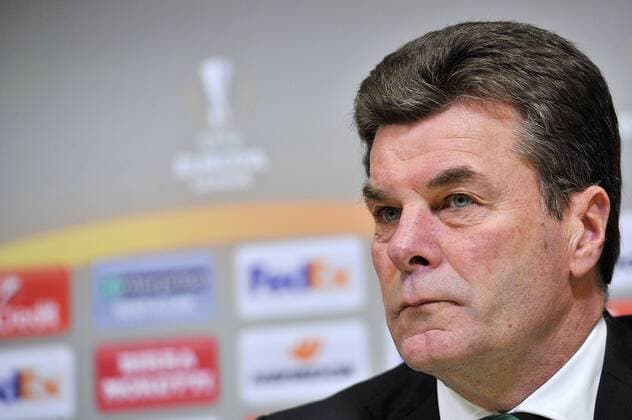 Fußball, EL, Borussia Mönchengladbach Pressekonferenz Italy: Borussia Monchengladbach press conference PK Pressekonferenz Borussia Mönchengladbach s head coach Dieter Hecking during the press conference at the Artemio Franchi Stadium on the eve of the UEFA Europa League Round of 32 - 2nd leg soccer match against A.c.f. Fiorentina.  GiacomoxMorinix xPacificxPress