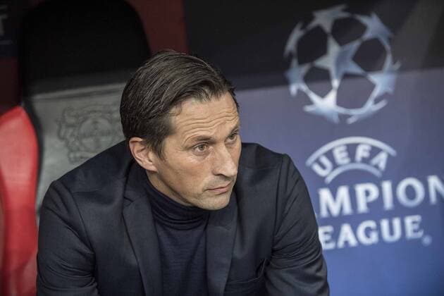 Trainer Roger SCHMIDT (LEV) Fussball Champions League, Achtelfinale Hinspiel, Bayer 04 Leverkusen (LEV) - Atletico Madrid (AM), am 21.02.2017 in Leverkusen Deutschland.