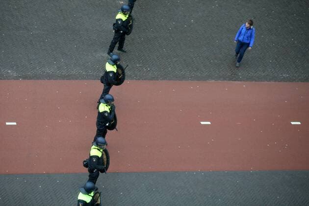 AMSTERDAM 23.02.2017 UEFA EUROPA LEAGUE SECOND LEG MATCH: AJAX AMSTERDAM - LEGIA WARSAW POLICJA  170223PYK003
