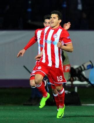 Olympiakos player Tarik Elyounoussi celebrates his goal during the UEFA European League football match, between Osmanlispor and Olympiakos at Osmanli Stadyumu in Ankara, February 23, 2017. (Hikmet Saatci - Depo Photos)  15634921