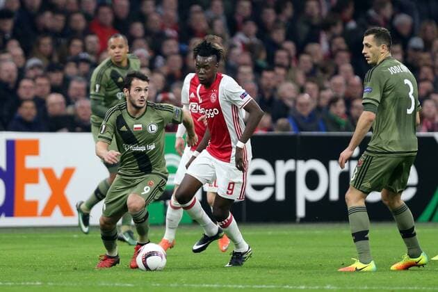 AMSTERDAM 23.02.2017 UEFA EUROPA LEAGUE SECOND LEG MATCH: AJAX AMSTERDAM - LEGIA WARSAW WALERI KAZAISZWILI BERTRAND TRAORE TOMASZ JODLOWIEC  170223PYK1026