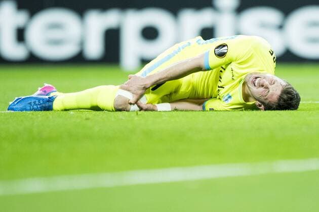Gent s Brecht Dejaegere lies injured on the ground during a game between British team Tottenham and Belgian soccer team KAA Gent, return leg of the 1 16 finals of the Europa League competition, in Wembley stadium, London, Thursday 23 February 2017. Gent won the first leg 1-0. JASPERxJACOBS  x05053504x