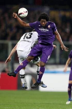 Fußball, EL, AC Florenz - Borussia Mönchengladbach Lars Stindl Borussia Mönchengladbach Carlos Sanchez Fiorentina Firenze 23-02-2017 Stadio Artemio Franchi Fiorentina - Borussia Mönchengladbach Fiorentina - Borussia M gladbach Europa League 2016 2017 - Round of 16 2nd leg lucaxpagliaricci