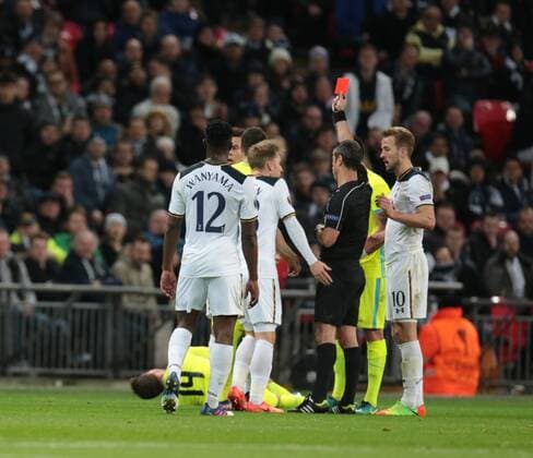 February 23, 2017 - London, England, United Kingdom - Tottenham Hotspur s Dele Alli gets red card during UEFA Europa League - Round of 32 match between Tottenham Hotspur and KAA Gent at Wembley stadium 23 Feb 2017 Tottenham Hotspur v KAA Gent - UEFA Europa League Round of 32: Second Leg  - ZUMAn230 20170223_zaa_n230_310 Copyright: xKieranxGalvinx