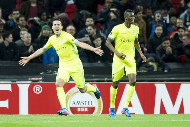 Gent s Jeremy Perbet celebrate after scoring during a game between British team Tottenham and Belgian soccer team KAA Gent, return leg of the 1 16 finals of the Europa League competition, in Wembley stadium, London, Thursday 23 February 2017. Gent won the first leg 1-0. JASPERxJACOBS  x05053615x