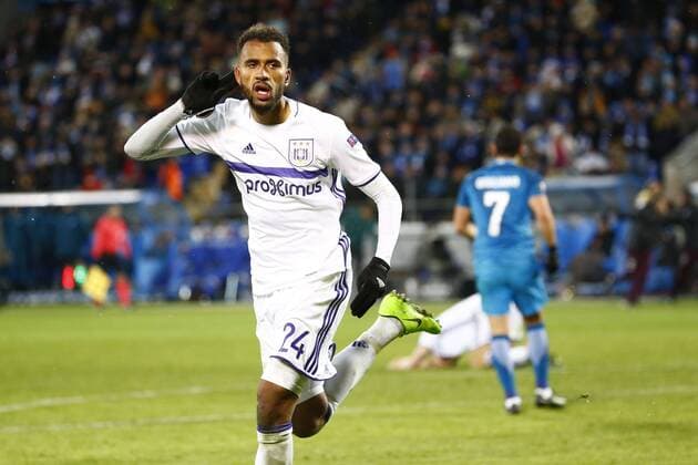SAINT PETERSBURG, RUSSIA - 23 FEBRUARY : Isaac Kiese Thelin forward of RSC Anderlecht scores and celebrates during the match between Zenit St. Petersburg and Rsc Anderlecht - UEFA Europa League Round of 32: second Leg in St.Petersburg, Russia , 23 02 2017. FOOTBALL : Zenit Saint Petersbourg vs Anderlecht - Europa League - 23 02 2017 PhotoNews Panoramic  687875989