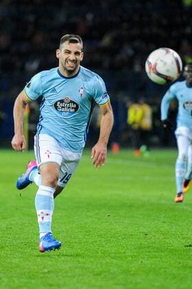 Fußball, EL, Schachtar Donezk - Celta de Vigo February 23, 2017 - Kharkiv, Ukraine - Jonny is running for the ball during the Europa League Round of 32 reverse match between Shakhtar (Donetsk, Ukraine) and Celta (Vigo, Spain) at Metalist Stadium on February 23, 2017 in Kharkiv, Ukraine. Shakhtar Donetsk v Celta Vigo - UEFA Europa League Round of 32: Second Leg  - ZUMAn230 20170223_zaa_n230_641 Copyright: xAnatoliyxCherkasovx