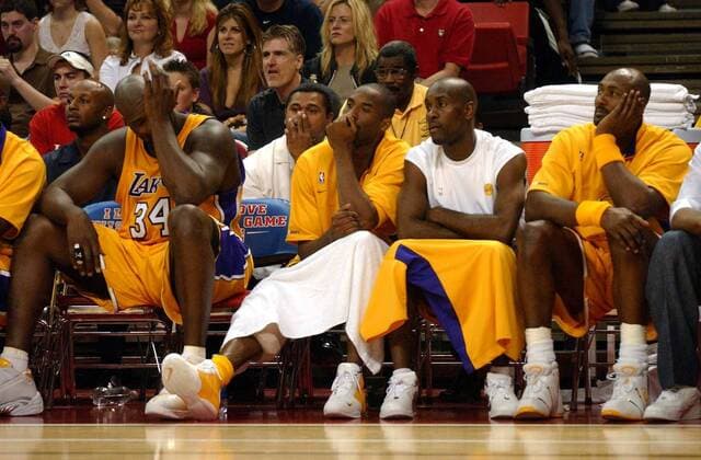 The Los Angeles Lakers bench was silent Friday night as they were being defeated by the Kings at the Thomas & Mack Center Friday, October 24, 2003 in Las Vegas, Nevada during a preseason game. From left to right, Shaquile O Neal, Kobe Bryant, Gary Payton, and Karl Malone were unable to bring the spark that would give their team a victory over their Northern California rival. Bryant s future in the NBA Basketball Herren USA may be put to the test this season as he prepares to defend himself from a sexual assault case in Colorado.( The Sacramento Bee ) ZUMA Press Sacramento Bee Image Archive  - ZUMAATES 20030922_aaf_s76_984 Copyright: xHectorxAmezcuax