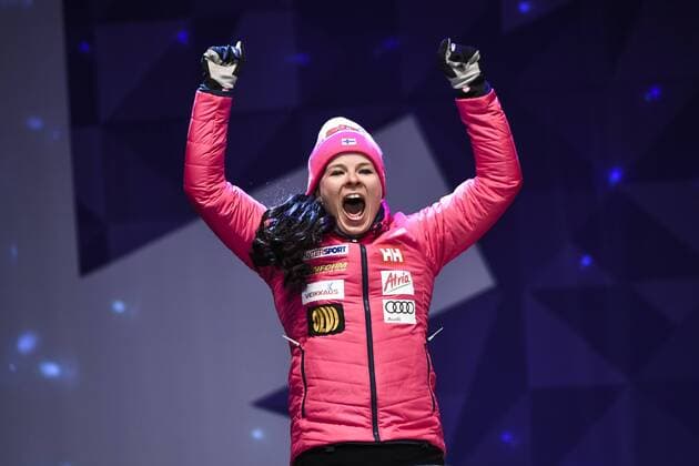 170225 Krista Parmakoski, Finland, Jubel - Siegerehrung - Siegerehrung - Nordische SKI WM in Lahti.  Copyright: CARLxSANDIN BB170225CS172
