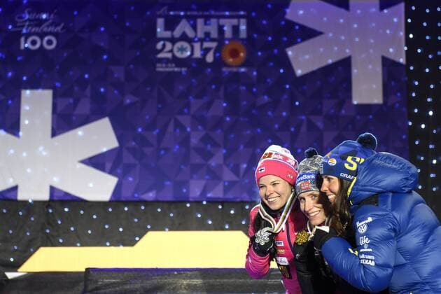 170225 Krista Parmakoski, Finland, Marit Björgen, (NOR), och Charlotte Kalla, (SWE), - Langlauf - Siegerehrung - Nordische SKI WM in Lahti.  Copyright: CARLxSANDIN BB170225CS177